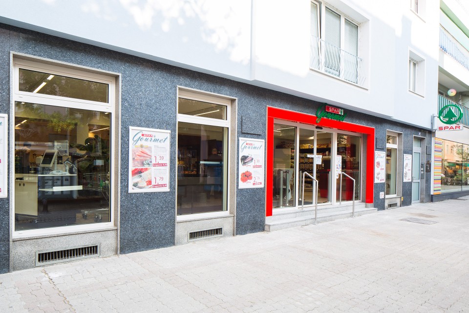 Gourmet SPAR Eröffnung in Wiener Neustadt Wiener Straße, am 21.08.2013 | (c) Johannes Brunnbauer 2013