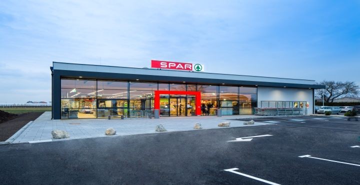 Spar Wieder Eröffnung  in Wallern, am 25.02.2015 | (c) Johannes Brunnbauer
