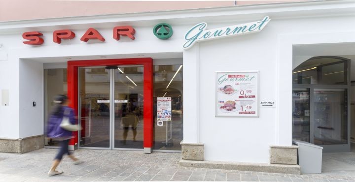inoffizielle Wiederer ffnung des SPAR-Gourmet Eisenstadt; © Brunnbauer/Hofer, 27.6.2013