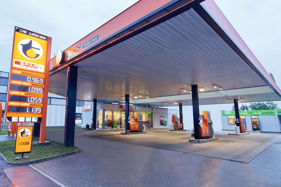 Spar Tankstelle, Conrad von Hötzendorfstrasse, Graz