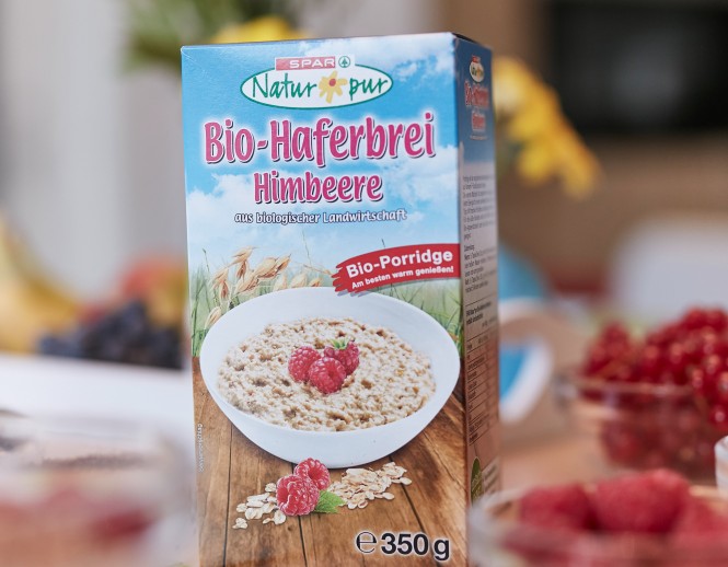 Bio-Haferbrei mit Obst