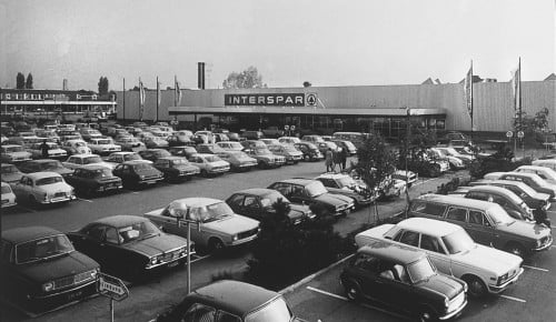 INTERSPAR Filiale außen alt