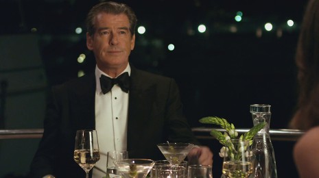 Pierce Brosnan für SPAR PREMIUM auf Luxus-Yacht