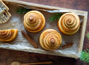 Zimt-Schnecken mit Sauerteig