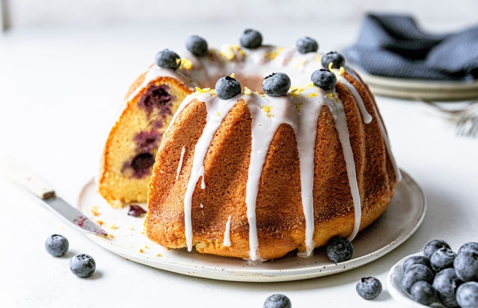 SPAR Mahlzeit! Gugelhupf mit Heidelbeeren Gugelhupf mit Heidelbeeren