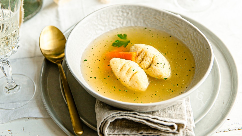 Griessnockerl-Suppe