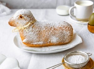 Osterlamm mit Eierlikör