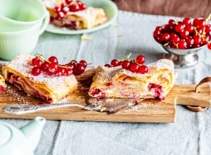 Ribiselstrudel