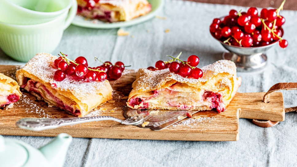 Ribiselstrudel