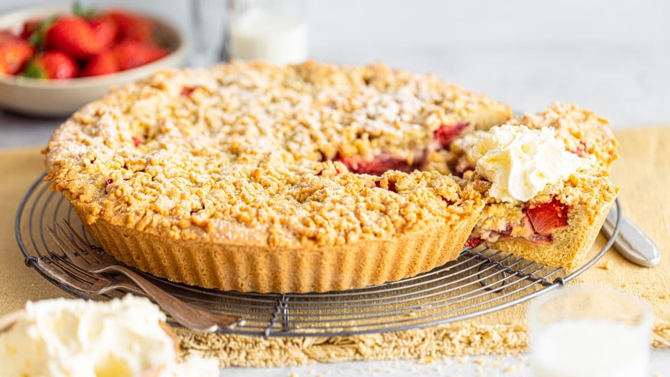 SPAR Mahlzeit! Erdbeer-Streuselkuchen