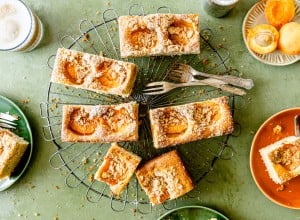 Marillenstreuselkuchen