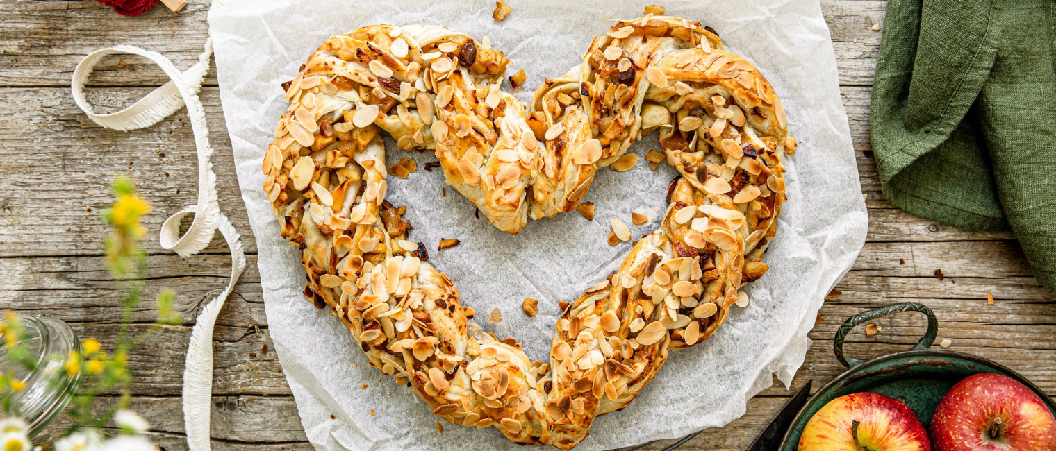 Bratapfel, Blätterteig,Herz
