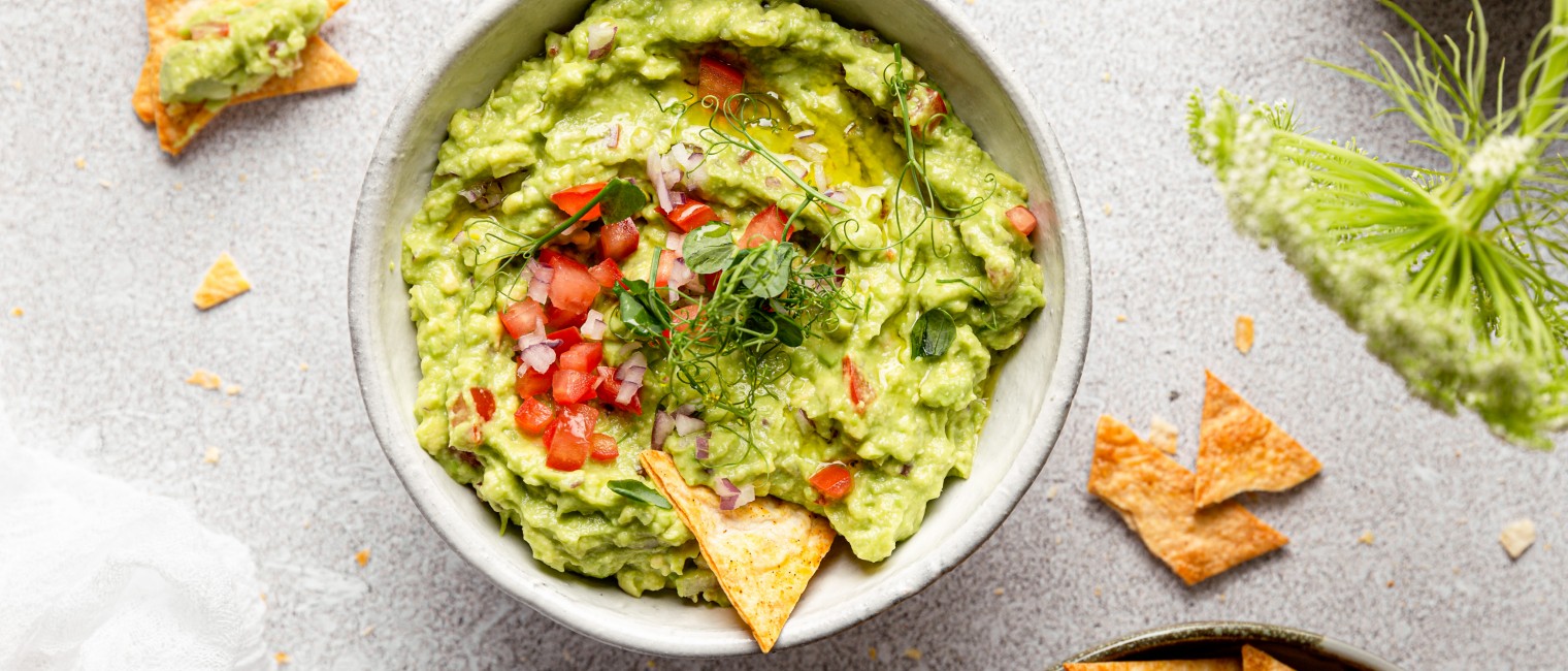 SPAR Mahlzeit Guacamole mit knusprigen Tortilla-Chips