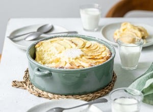 Topfen-Grießauflauf mit Äpfeln