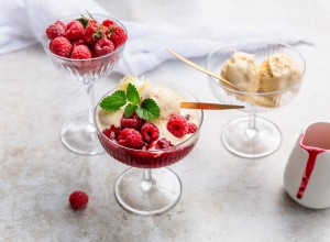 Heiße Liebe - Vanilleeis mit Himbeeren