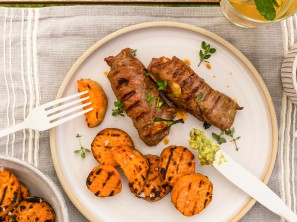 SPAR Mahlzeit Rindfleisch-Röllchen mit Süßkartoffelscheiben und Guacamole