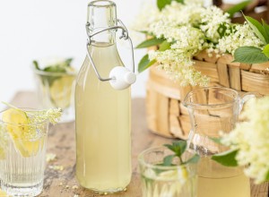 Holunderblütensirup