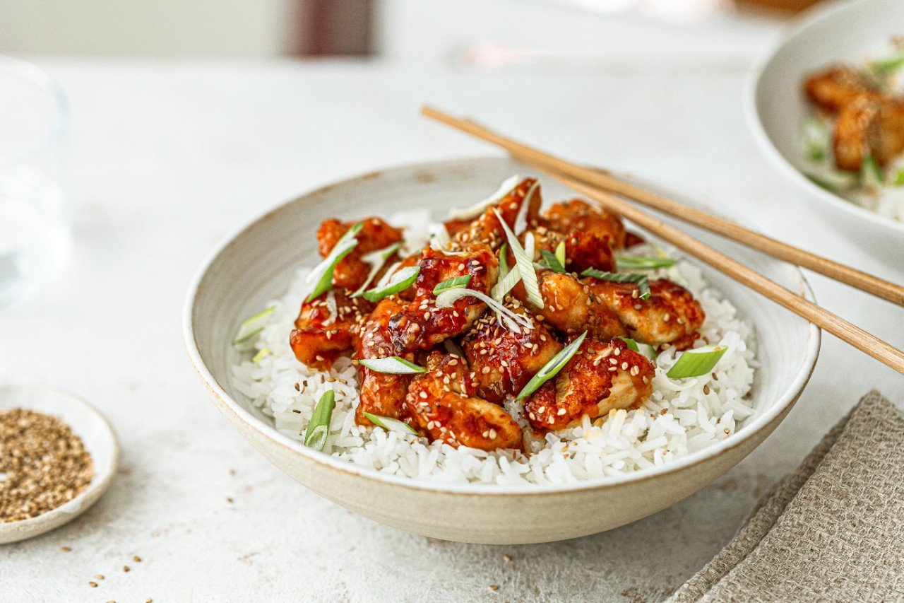 Honig-Sesam-Hähnchen » Rezept | SPAR Mahlzeit!