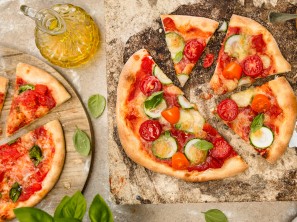 SPAR Mahlzeit Klassische Pizza „Napoli“