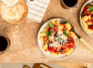 SPAR Mahlzeit Kleine Gnocchi mit geschmolzenen Kirschtomaten