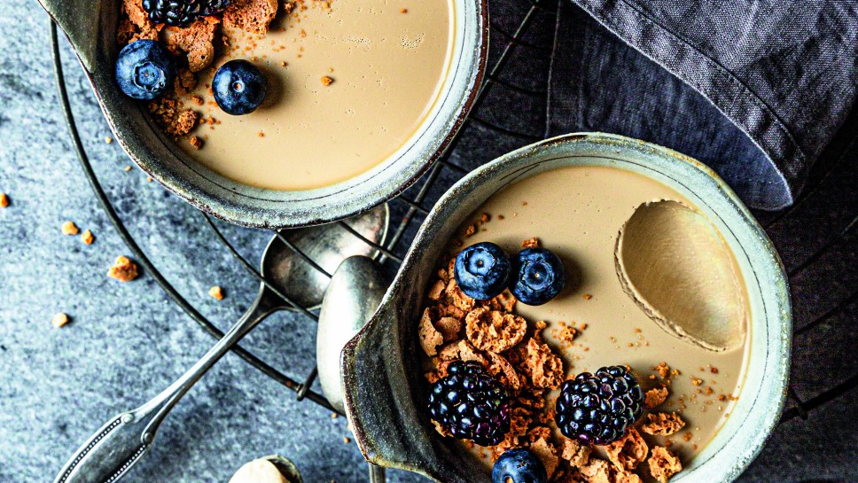 Schoko Latte für ein junges weißes Flittchen Schoko Latte für ein junges weißes Flittchen