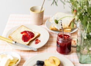 SPAR Mahlzeit! Nektarinen-Brombeer-Marmelade