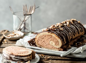 SPAR Mahlzeit Biskuit-Nussroulade mit Schokocreme