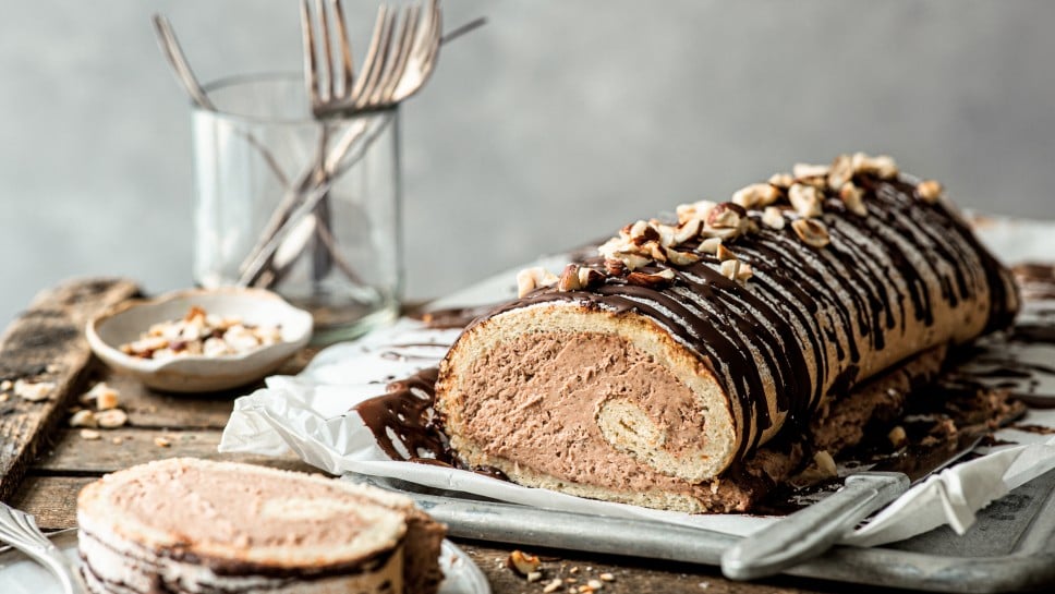 SPAR Mahlzeit Biskuit-Nussroulade mit Schokocreme