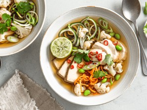 SPAR Mahlzeit Asiatische Hühnersuppe 