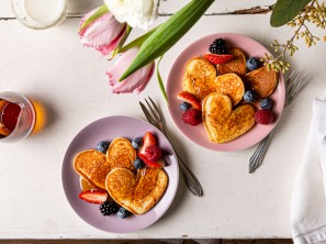 SPAR Mahlzeit Herzige Pancakes mit Beeren