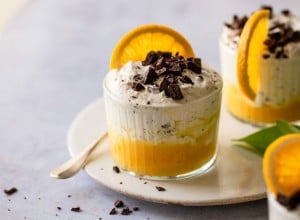 SPAR Mahlzeit Zuckerarme Topfencreme mit Orange und Zartbitterschokolade