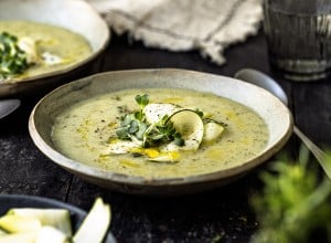 Vegane Zucchinicremesuppe