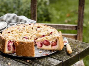 SPAR Mahlzeit Zwetschken Topfen Kuchen