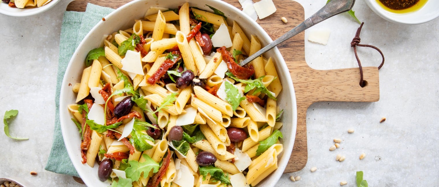 Glutenfreier italienischer Nudelsalat