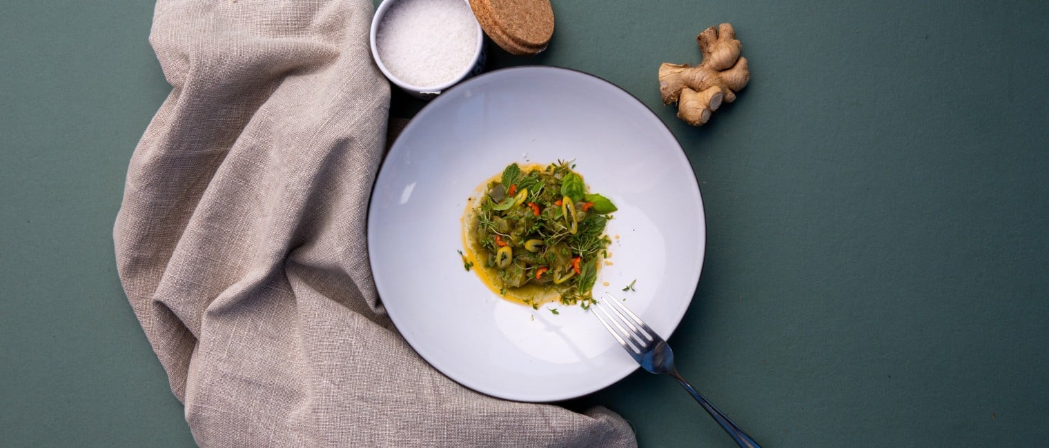 Ceviche von der Regenbogenforelle mit Verjus & Chiliöl 