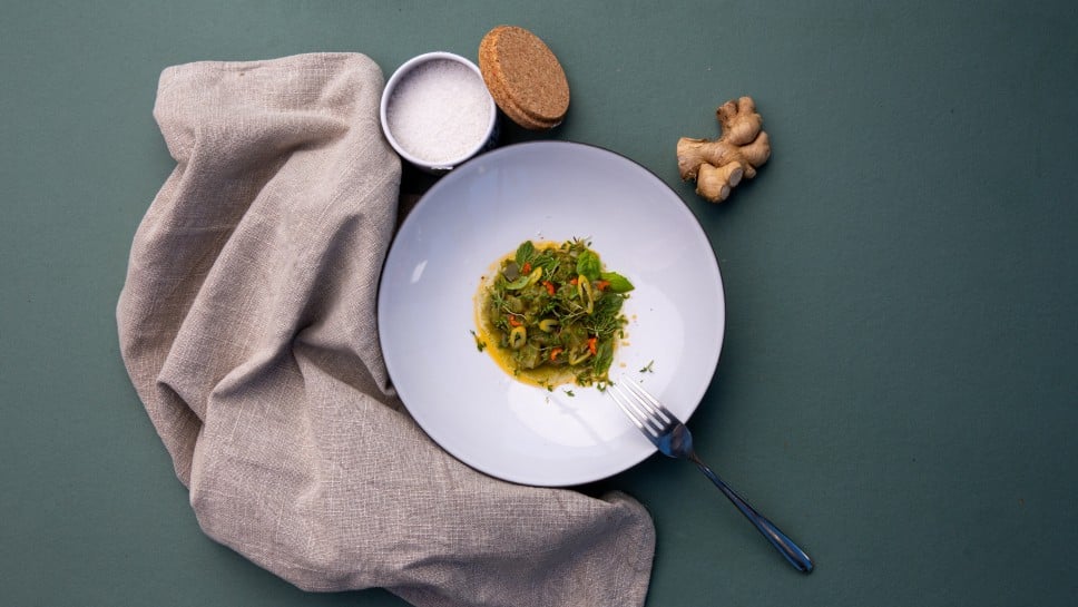 Ceviche von der Regenbogenforelle mit Verjus & Chiliöl 