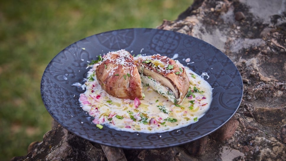 BBQ Portobello Raviolo mit Bärlauch-Topfenfüllung