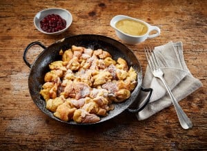 Kaiserschmarren mit Apfelmus
