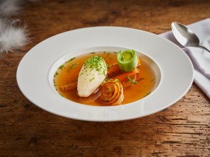 SPAR Mahlzeit Rindsuppe mit Griessnockerl