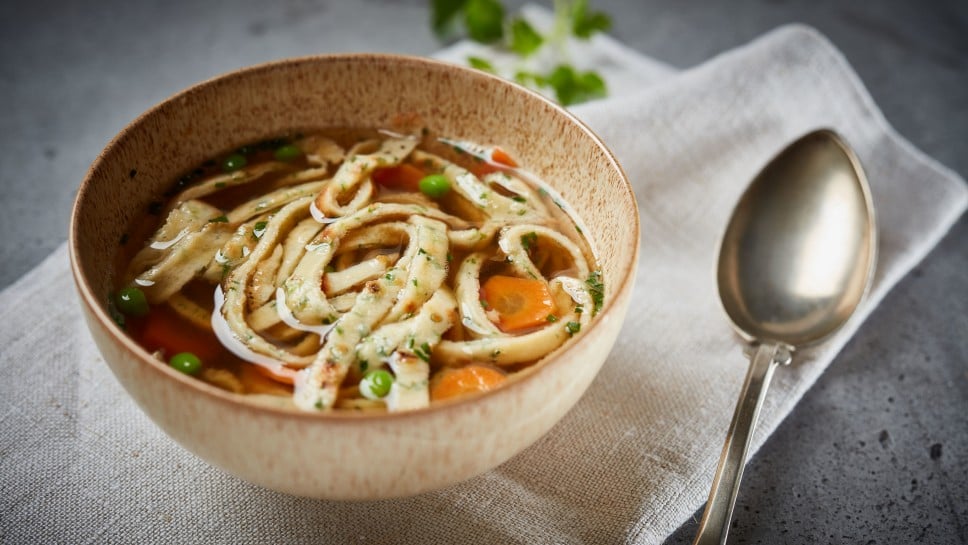 SPAR Mahlzeit Hühnersuppe mit Kräuterfrittaten