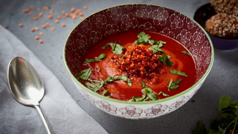 SPAR Mahlzeit Rote Linsensuppe mit Koriander und Kefir