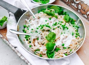 SPAR Mahlzeit Ziegenfrischkäse-Erbsen-Pasta