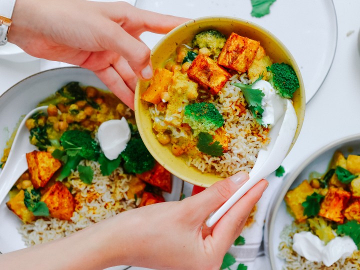 Indisches Butternuss Kürbis Kichererbsen Curry
