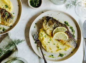 Gebratener Saibling mit Erdäpfel-Petersilien-Püree