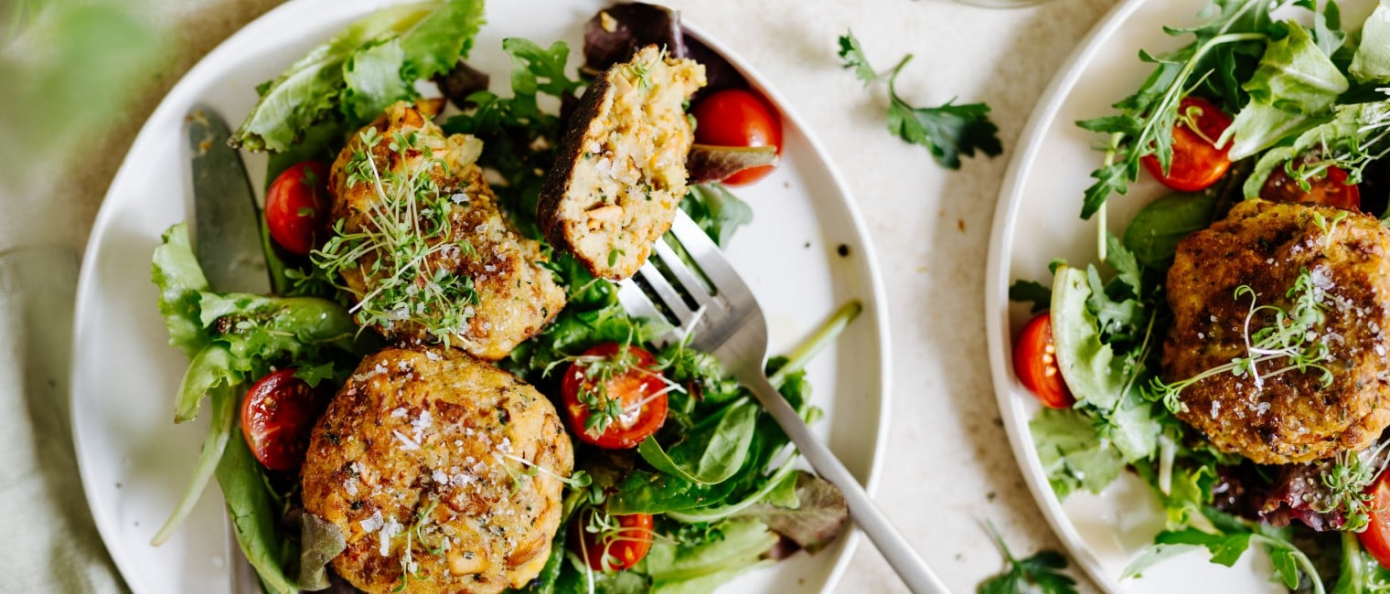 Eierschwammerl Laibchen mit Salat