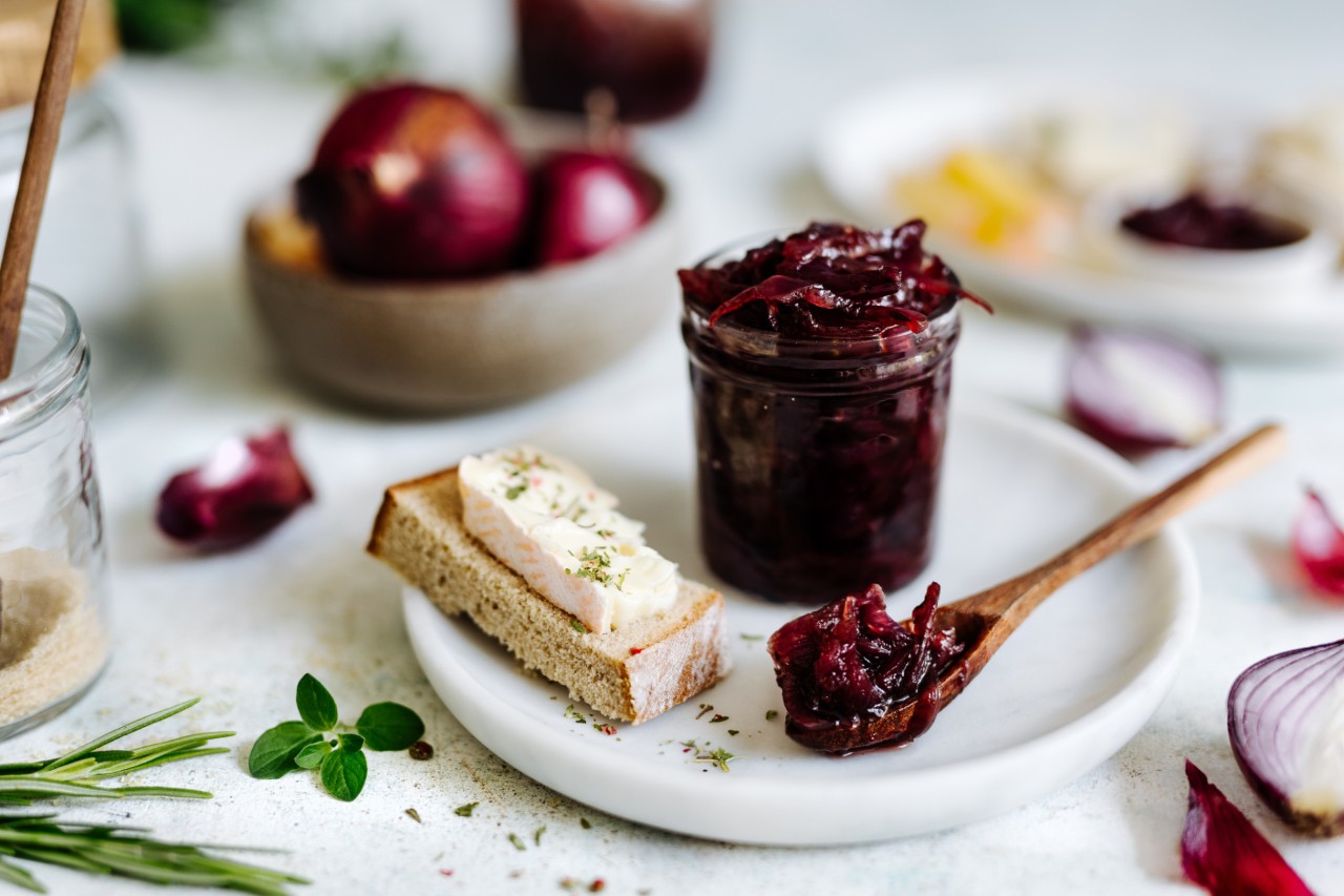 Rote Zwiebel-Marmelade » Rezept | SPAR Mahlzeit! Rote Zwiebel-Marmelade » Rezept | SPAR Mahlzeit!