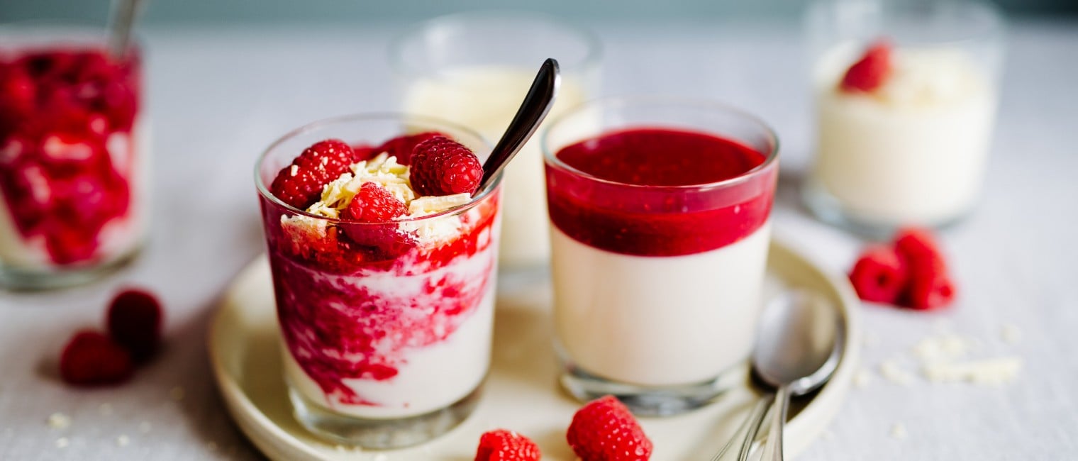 Panna Cotta mit Himbeeren