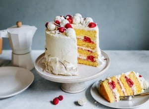 SPAR Mahlzeit Himbeer Raffaello Torte