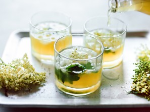 SPAR Mahlzeit Holunderlikör