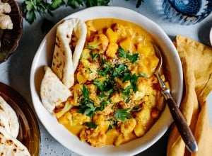 Aloo Gobi (Indisches Blumenkohl-Curry)